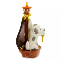 Disney Pirates Of The Caribbean Prison Dog With Keys Vinyl Figure By Joey Chou -Disney 3711047404858 2