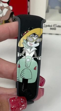 Disney Epcot Italy World Showcase Minnie Arriverderci Magicband LE 500 -Disney IMG 4506 scaled