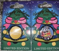 Disney 2019 Happy Holiday Resort Spinning Bell Pin-Limited Edition 750-3000 -Disney image 608471a5 6924 45ab 9a5c d1a942c9b02b scaled