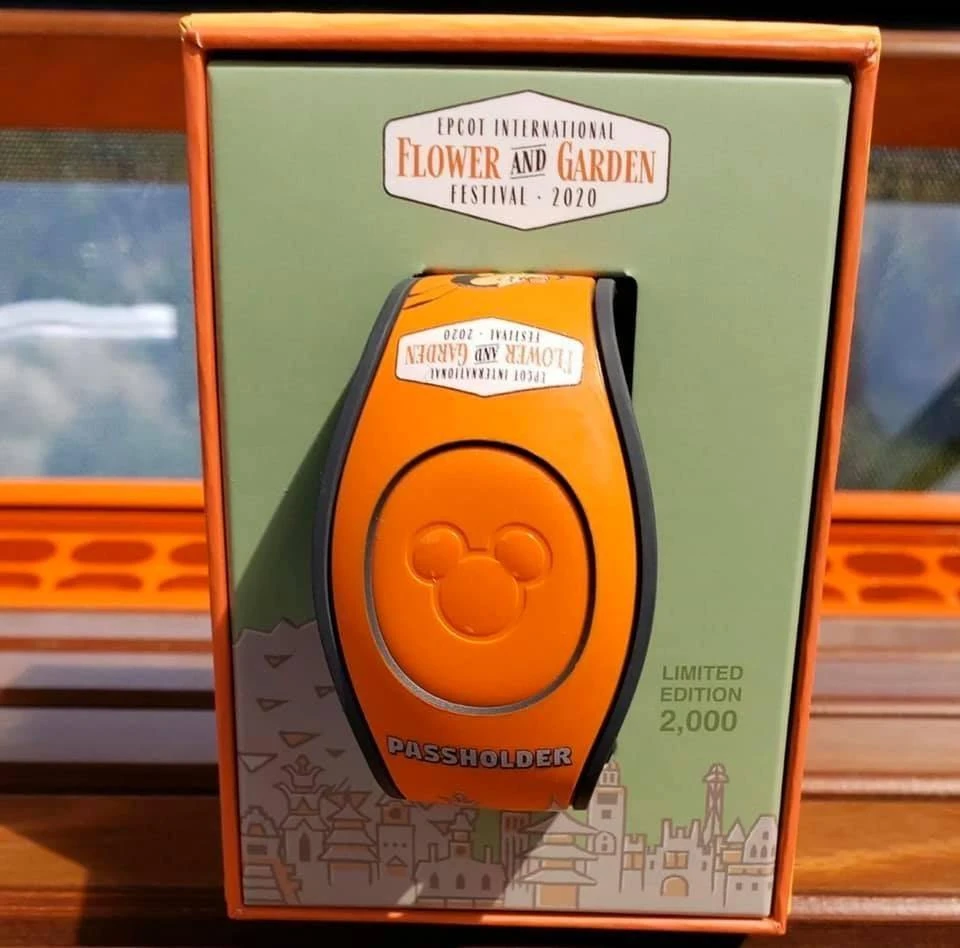 Disney Epcot 2020 Flower And Garden Festival AP Spike The Bee Magicband Limited 3 Disney Epcot 2020 Flower And Garden Festival AP Spike The Bee Magicband Limited - Image 3