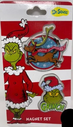 Universal Studios Grinch Magnet Set